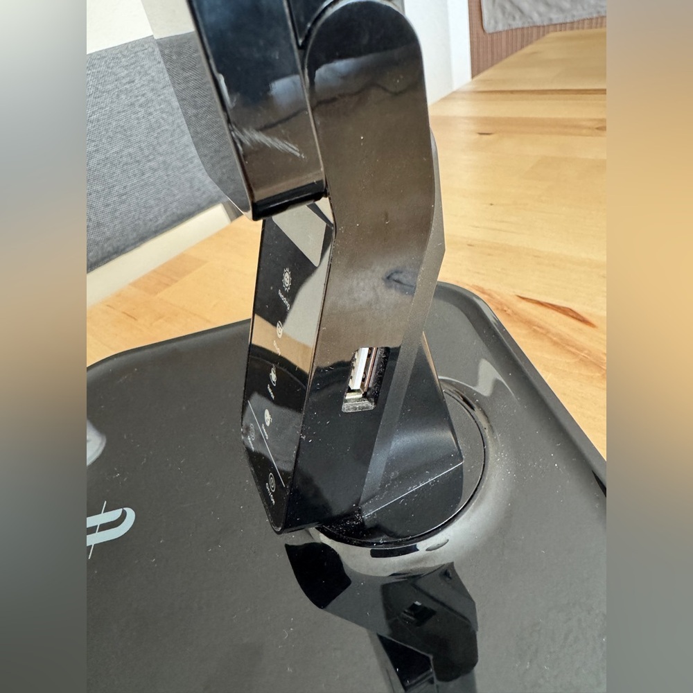 Desk Lamp - Picture 4 of 6